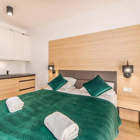 Faro Apartamenty Kasprowicza 20 Ab Kołobrzeg Exteriör bild