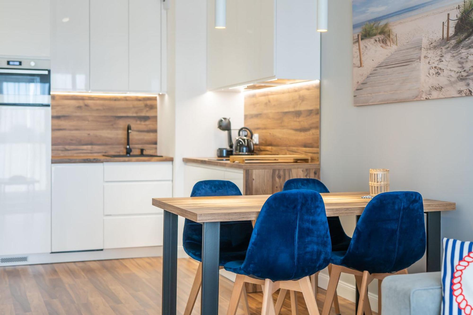 Faro Apartamenty Kasprowicza 20 Ab Kołobrzeg Exteriör bild